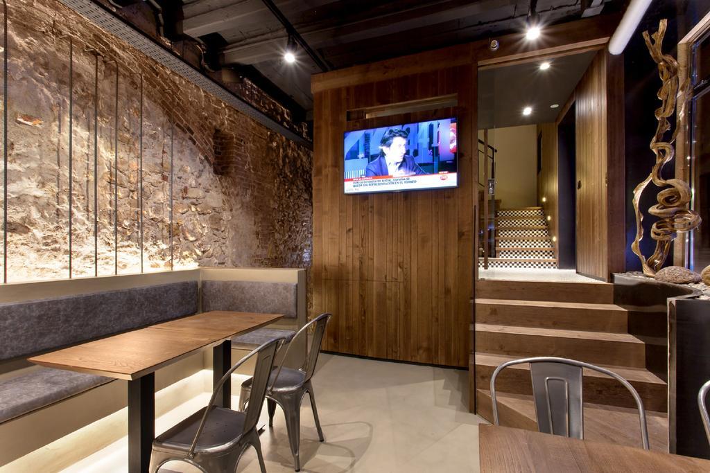 Hostal Noria Таррагона Экстерьер фото